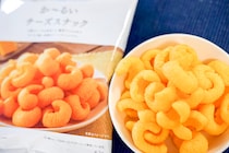 【ファミマ】もしやカール!? いいえ「かーるいチーズスナック」です