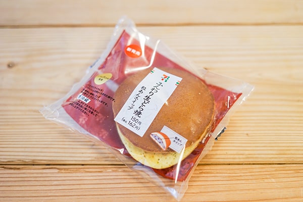 ふわっふわっ!セブンのふんわり生どら焼はボリュームいっぱい