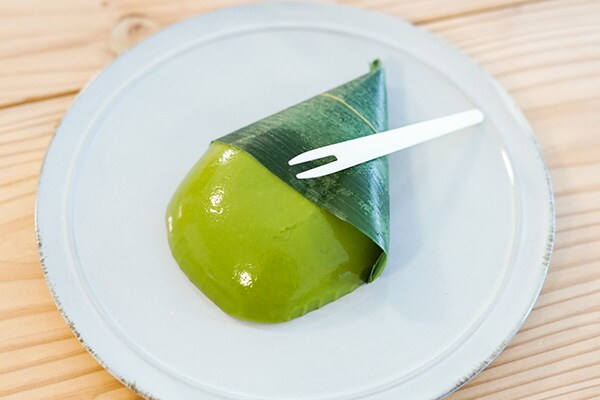 笹の葉香る♪ ローソンの抹茶葛ねりは贅沢風味