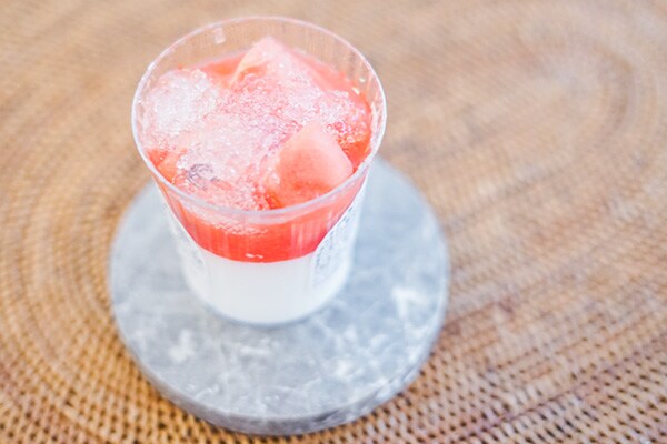 今年もやってきた！ ローソンから「すいかの杏仁プリン」発売