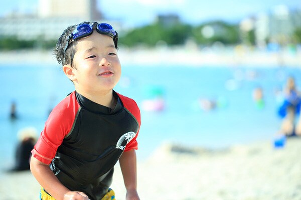 オシャレ目的だけじゃない!? 子ども用ラッシュガードの選び方