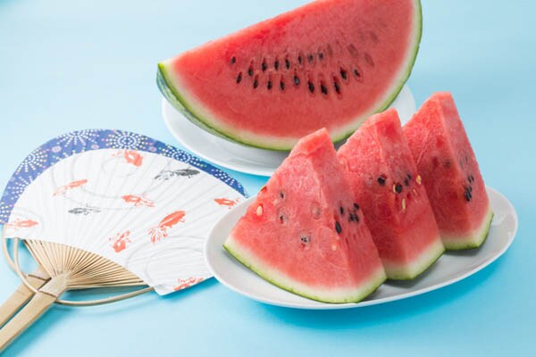 “そのまま”に飽きたら試したいスイカアレンジレシピ3選!