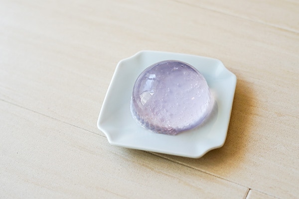 【ローソン】「ぷるるん水ゼリー」の新作は“宇宙感”満載！