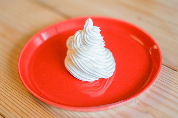 「少しだけホイップがほしい」ときは100均クリームメーカーを使うべし