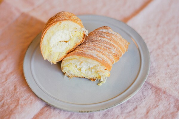 「クッキーデニッシュコロネ~レモン風味のカスタードクリーム~」