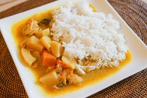 無印カレーがいっきに本格的になるあわせ買い商品は？