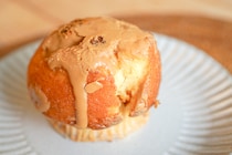 ローソンの「キャラメルマフィン」は中までしっかりウマイのです