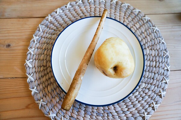 気持ち良いくらいに取れる! ダイソーの「ピーラーグローブ」