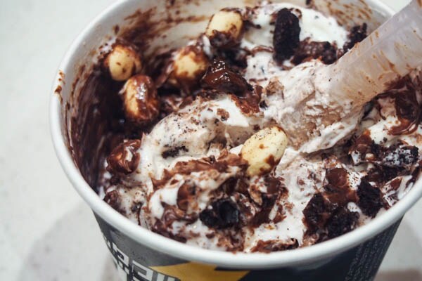 【ブーム再来】「マックフルーリー ブラックサンダー」が数量限定で復活！