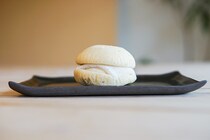 【コラボ】大人気の「桔梗信玄餅」がスフレケーキになったゾ！