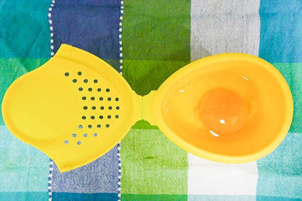 ダイソーの「レンジで簡単!温泉たまご」は優秀アイテムだった