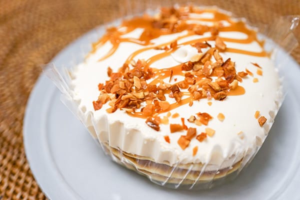 ローソンの「パンケーキ」シリーズ 新作はキャラメルクリームでやっぱ美味