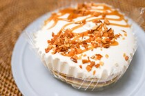 ローソンの「パンケーキ」シリーズ 新作はキャラメルクリームでやっぱ美味