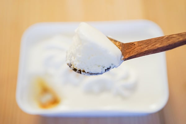 【ファミマ新スイーツ】ふわとろ食感のレアチーズは大変よろしい