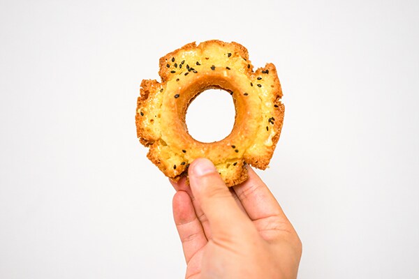 【セブン】「まるで大学芋なオールドファッション」を食べてみた