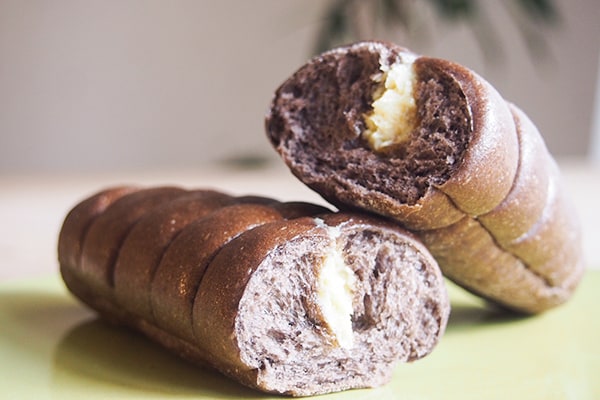 ミルク派? 和栗派? ローソン「ちぎれるフランスパン」2種を食べ比べ!