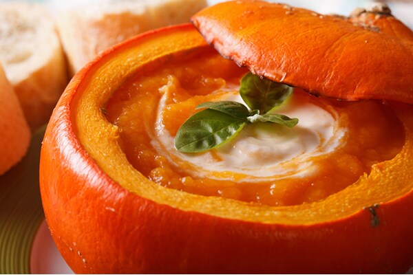 ハロウィーンに大活躍！　手のひらサイズの「坊ちゃんかぼちゃ」をまるごと使ったレシピ3選