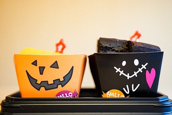 【シェア向き】ひと口サイズがいい♪セブンの新・ハロウィーンスイーツ