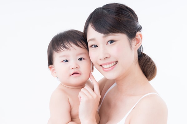 赤ちゃんと自分の肌に おすすめのベビーパウダー6選