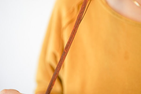 ブルーの髪にオレンジ