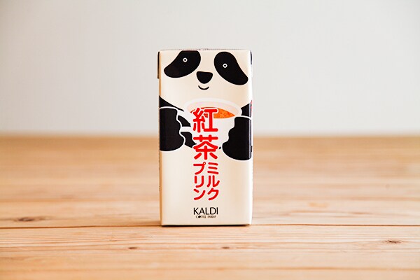 ぷるぷるのトリコ！カルディで人気の「紅茶のミルクプリン」がウマい！