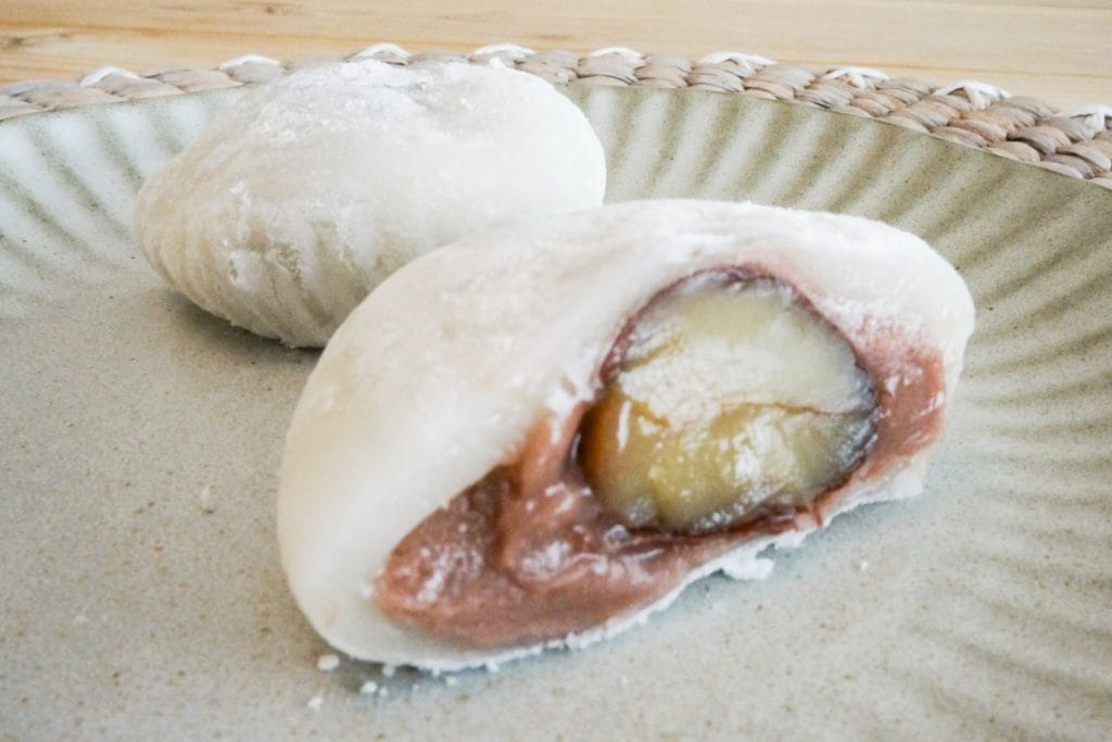 【ローソン】栗がまるごと入った大福が贅沢すぎる！