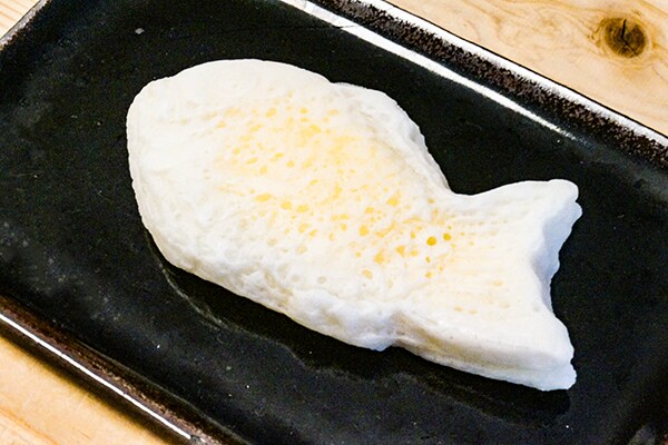 セブン「しろもちたい焼き」のもちもち食感がくせになりそう！