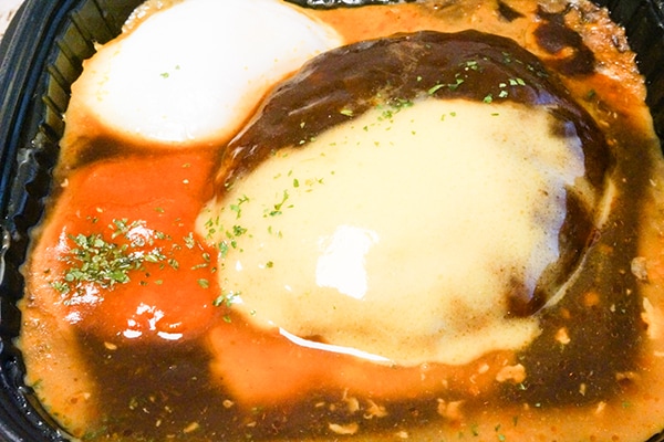 ボリューム満点で超おいしい！　セブンのロコモコ丼でお腹も満足