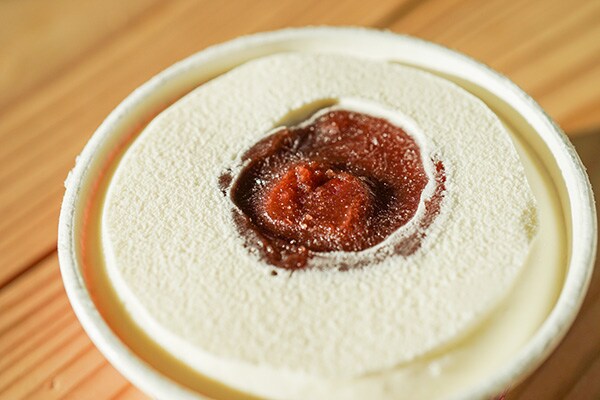 「MOWスペシャル十勝あずき」はセブンで数量限定！