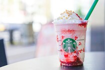 【スタバ新作】ストロベリーケーキフラペは甘すぎなくてよい！