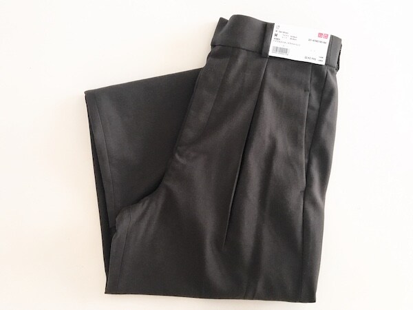 【ユニクロ】オン・オフ使える！「ハイウエストタックワイドパンツ」が超優秀