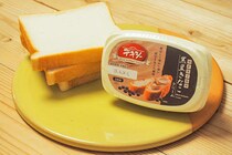 【カルディ】「デキシー 黒豆きなこクリーム」で上品な朝食はいかが？