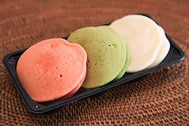 クリスマス限定!? 謎多きセブンの「ミニどらBOX」を食べてみた