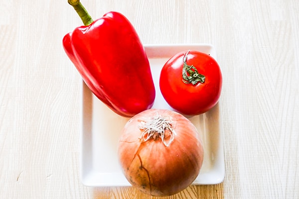 【万能】ダイソーのへた取りスプーンは一家に一台欲しいアイテム!?