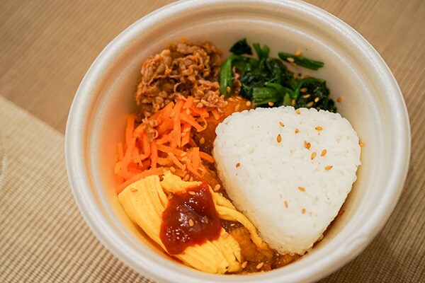 【辛旨】ファミマの「ユッケジャン風スープ」は○○を追加すべし?