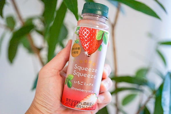ごろごろ果肉！ファミマの「スクイーズスクイーズ」が超いちごでした