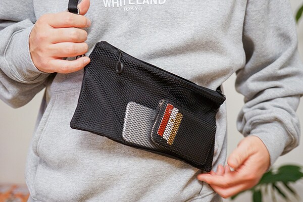 シンプルで使いやすい!無印良品のダブルファスナーケースとは