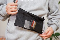 シンプルで使いやすい！無印良品のダブルファスナーケースとは