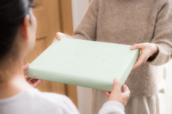 【調査】ママ友へのお土産はどれくらいの金額?