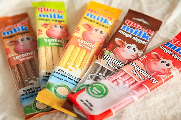 牛乳に入れるだけ！カルディ「クイックミルク」の実力は？