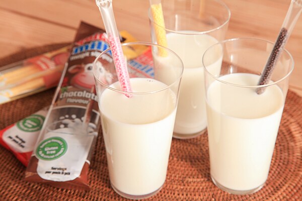 牛乳に入れるだけ！カルディ「クイックミルク」の実力は？