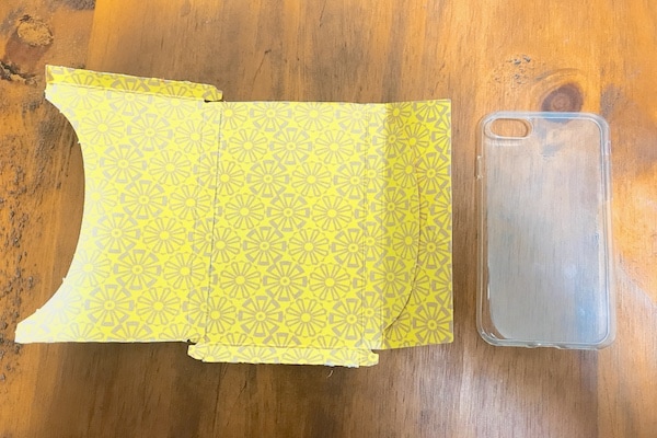 スマホケースにも！「明治 ザ・チョコレート」の新フレーバーは“ゆず”