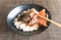 まるでお店の味!?カルディの「漬け丼」がとにかくおいしい！