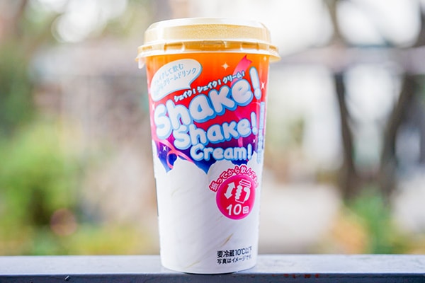 ファミマの「シェイク!シェイク!クリーム!」復活したけど数量限定