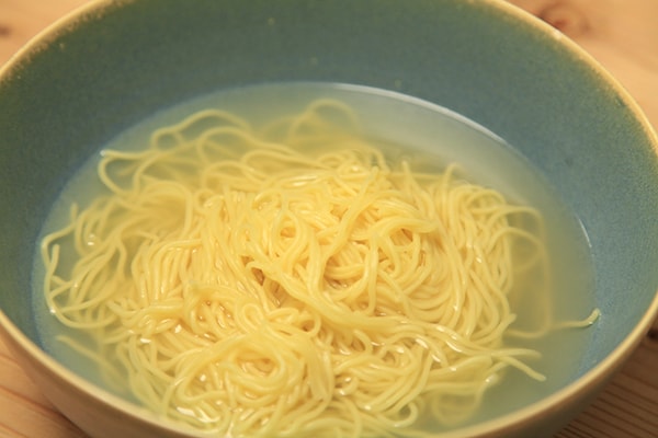 【おめで鯛】カルディ「鯛出汁らぁめん」で新年を祝おう!