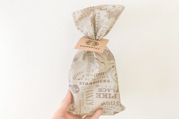 【バレンタイン】スタバのコーヒー&チョコのセットは友チョコにもぴったり!