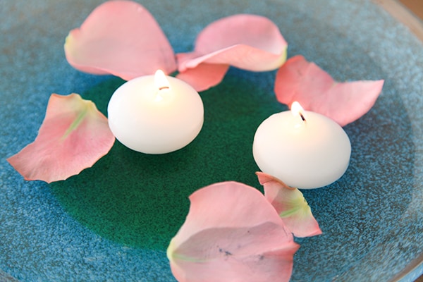 キャンドゥの「フローティングキャンドル」でのんびりリラックスタイム♪