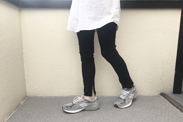 【ユニクロ】サイズ感は？コーデは？「リブスリットレギンス」を穿いてみた