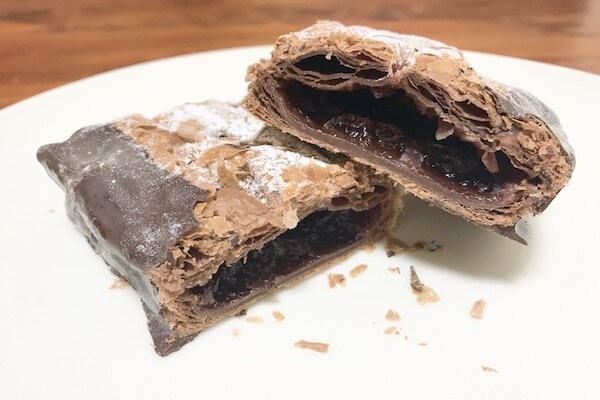 ミスド×鎧塚シェフはハズレなし！赤ワインのショコラパイも絶品でした