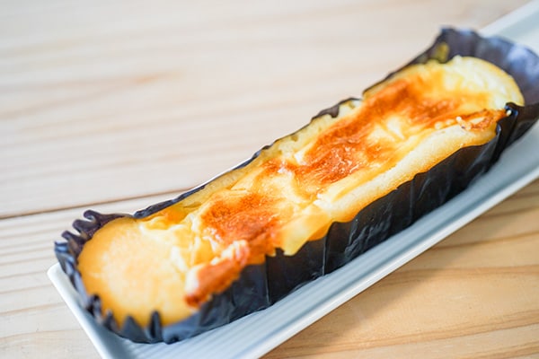 ローソンの「とろけるチーズのモッチケーキ」もう食べた?